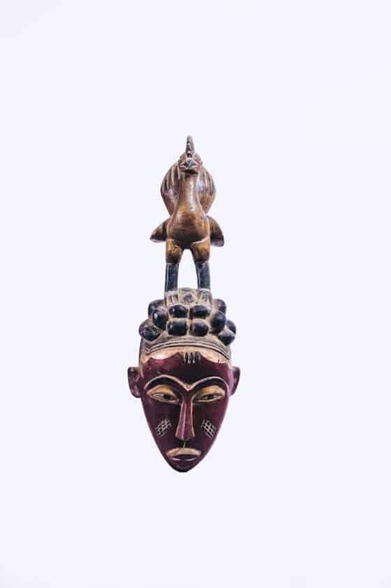 9DFB1712-856D-4158-84B6-BFC14B403130 Long Face Sculpture - Image 1